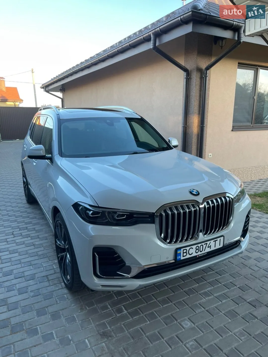 2019 BMW X7 - фото 1