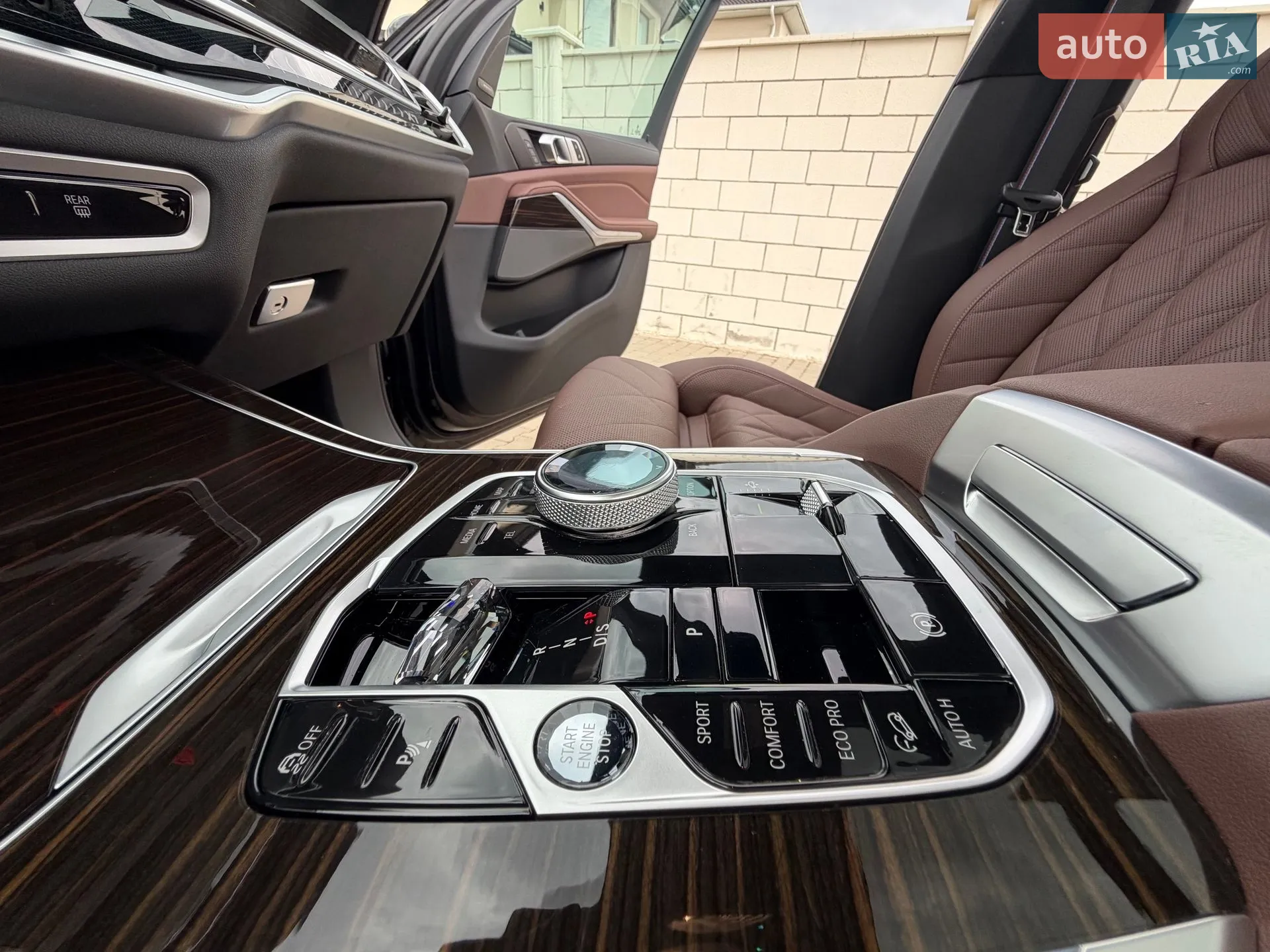 2023 BMW X7 - мініатюра 33