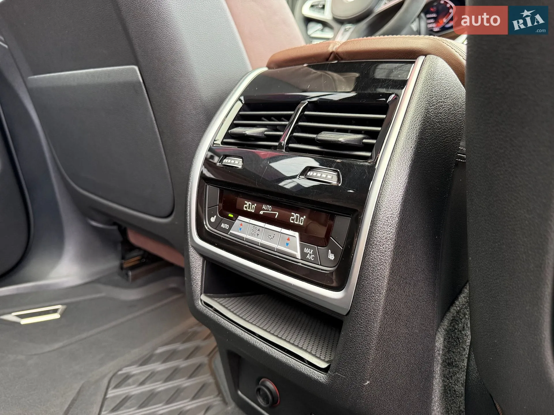 2020 BMW X7 - мініатюра 25