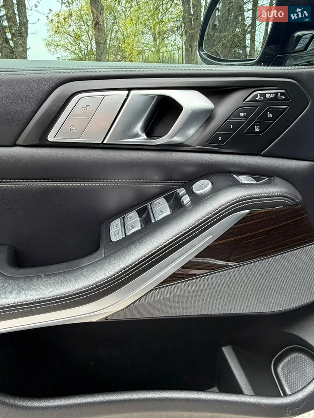 2019 BMW X7 - мініатюра 23