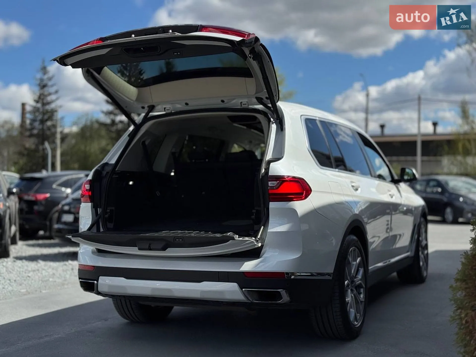 2020 BMW X7 - мініатюра 25