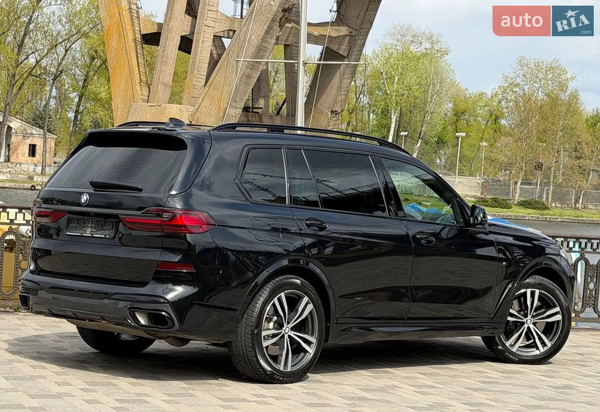 2022 BMW X7 - мініатюра 10