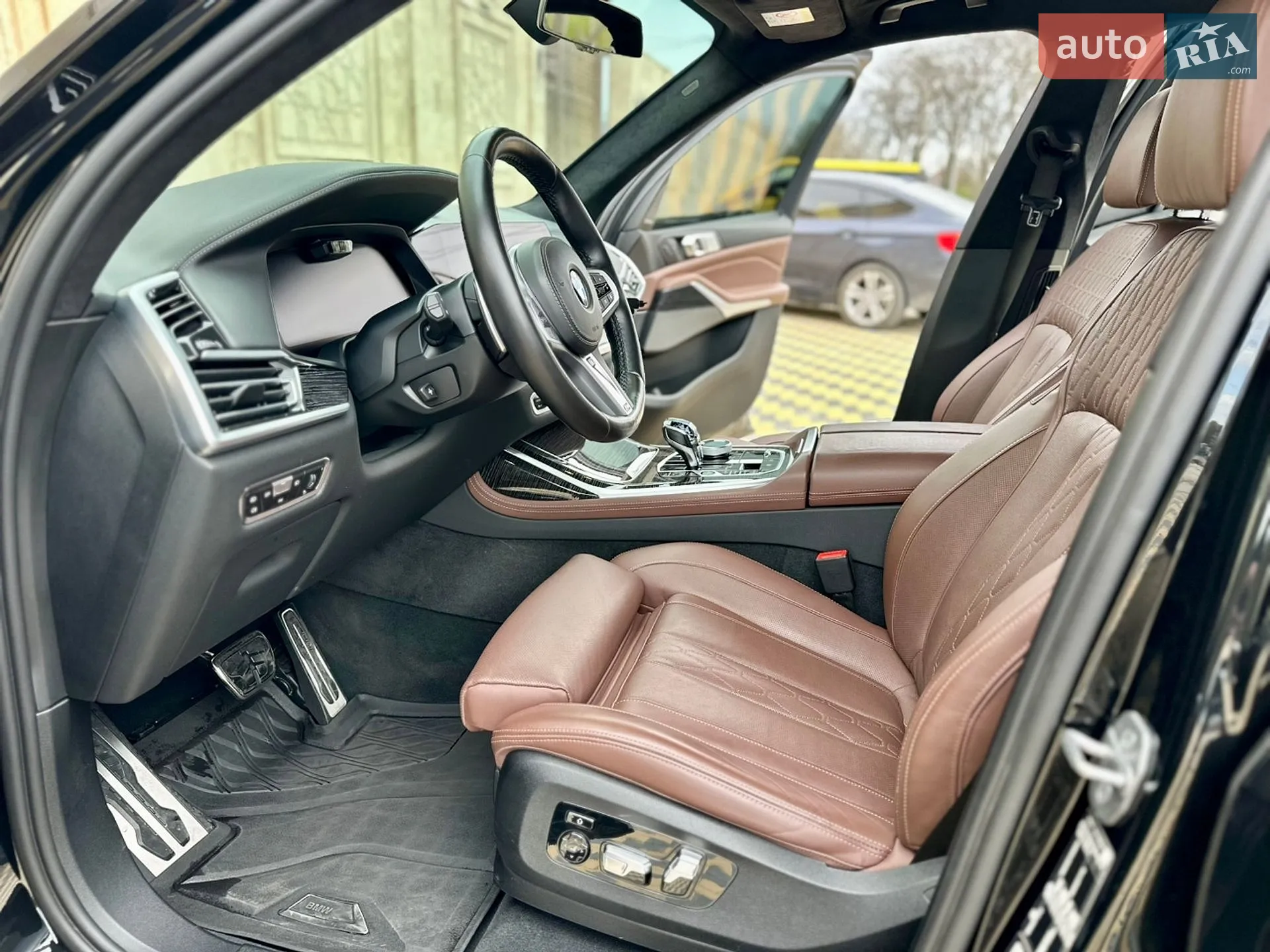 2022 BMW X7 - мініатюра 36