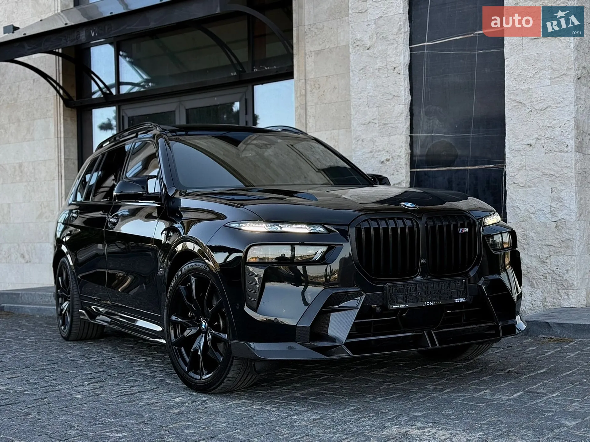 2023 BMW X7 - фото 1
