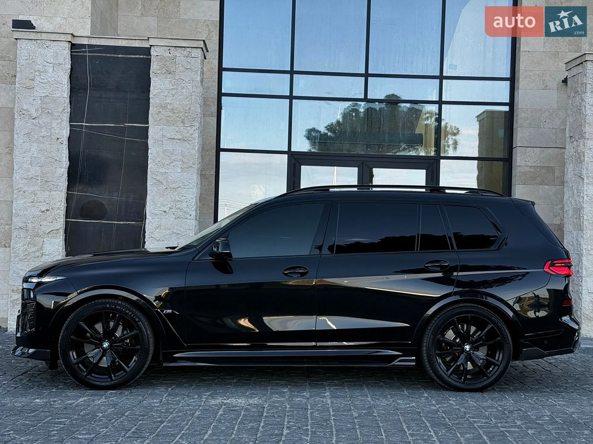 2023 BMW X7 - мініатюра 11