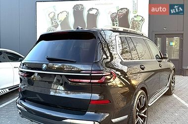 Внедорожник / Кроссовер BMW X7 2019 в Киеве