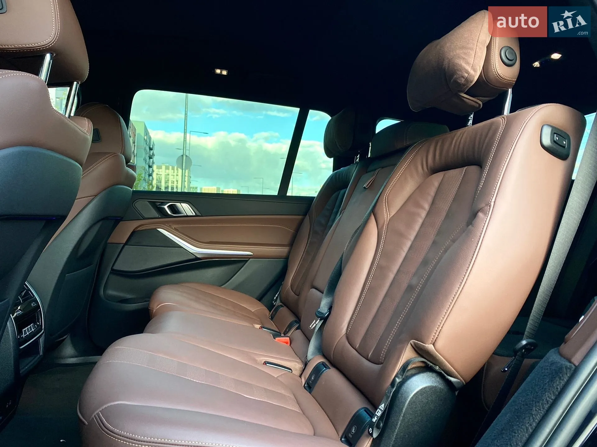 2022 BMW X7 - мініатюра 23