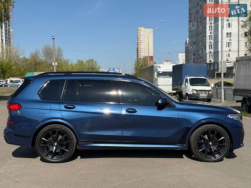 Внедорожник / Кроссовер BMW X7 2020 в Киеве