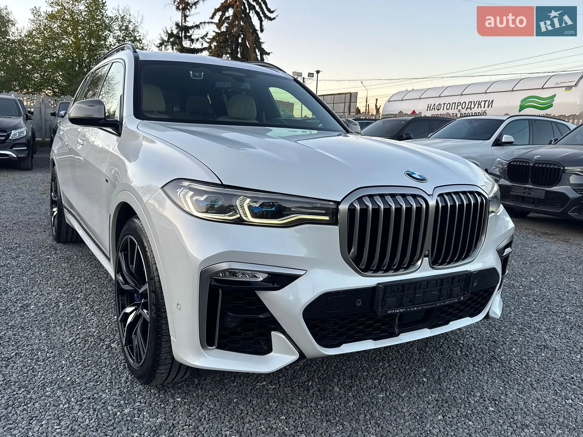 2019 BMW X7 - мініатюра 34