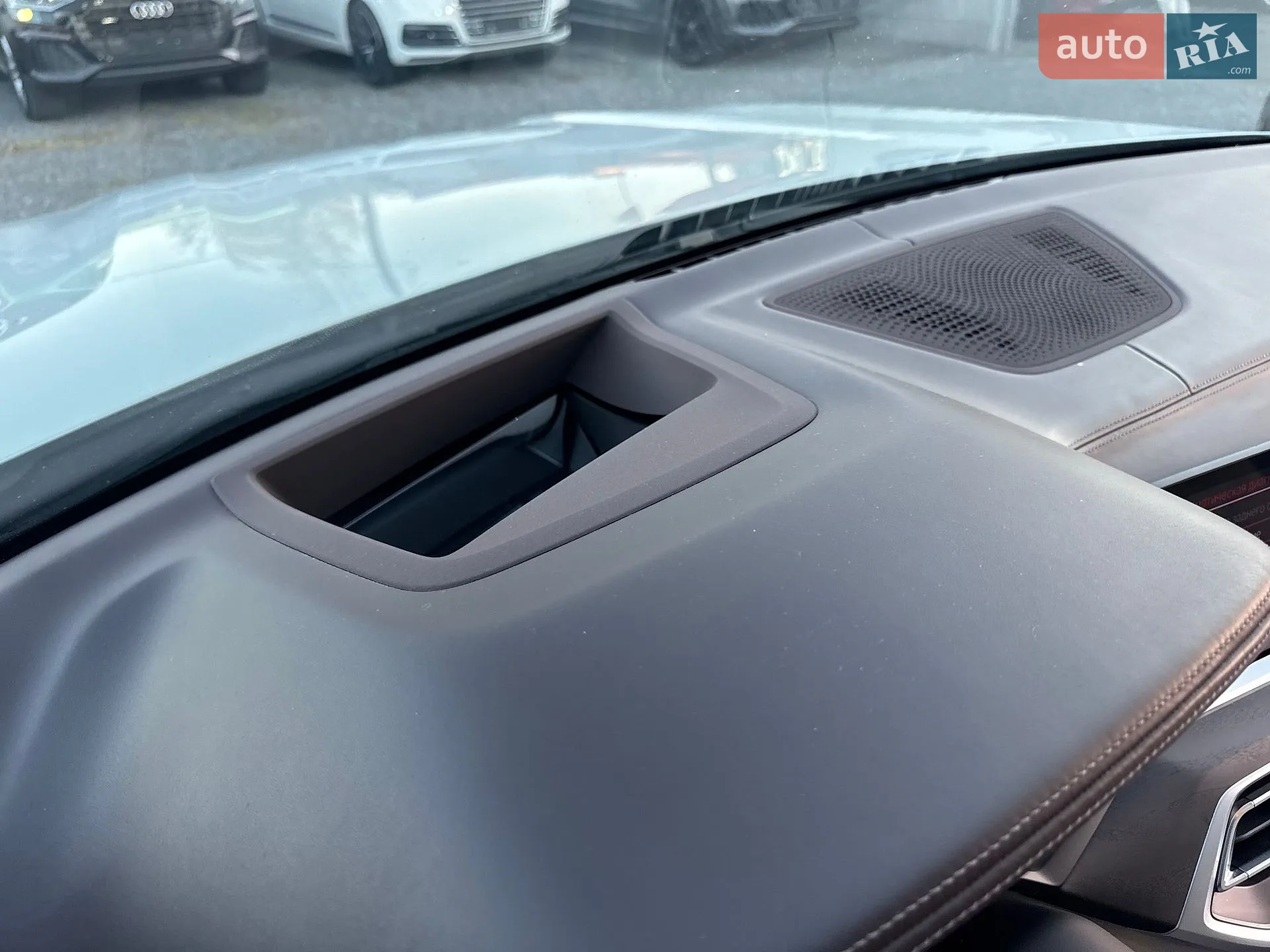 2019 BMW X7 - мініатюра 74