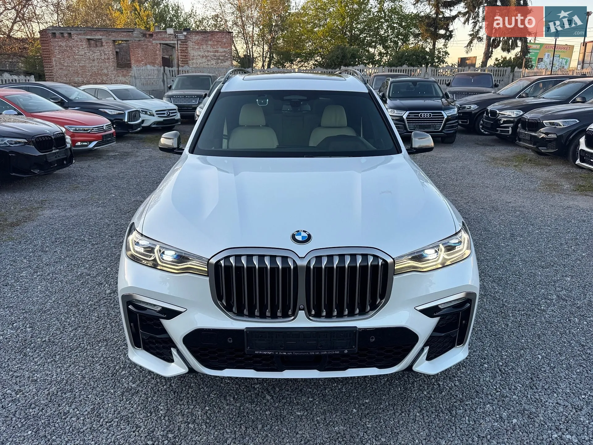 2019 BMW X7 - мініатюра 181