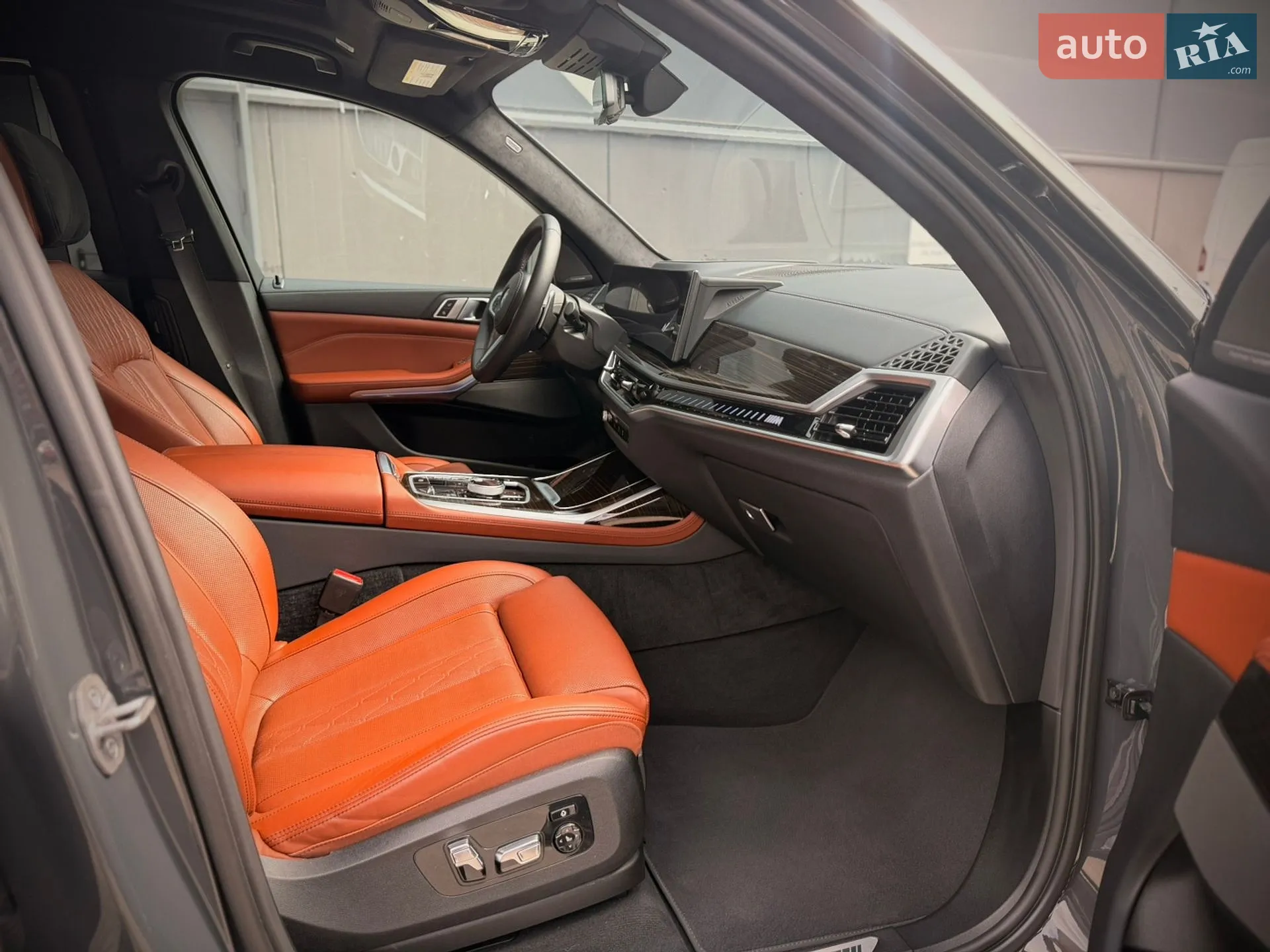 2022 BMW X7 - мініатюра 23