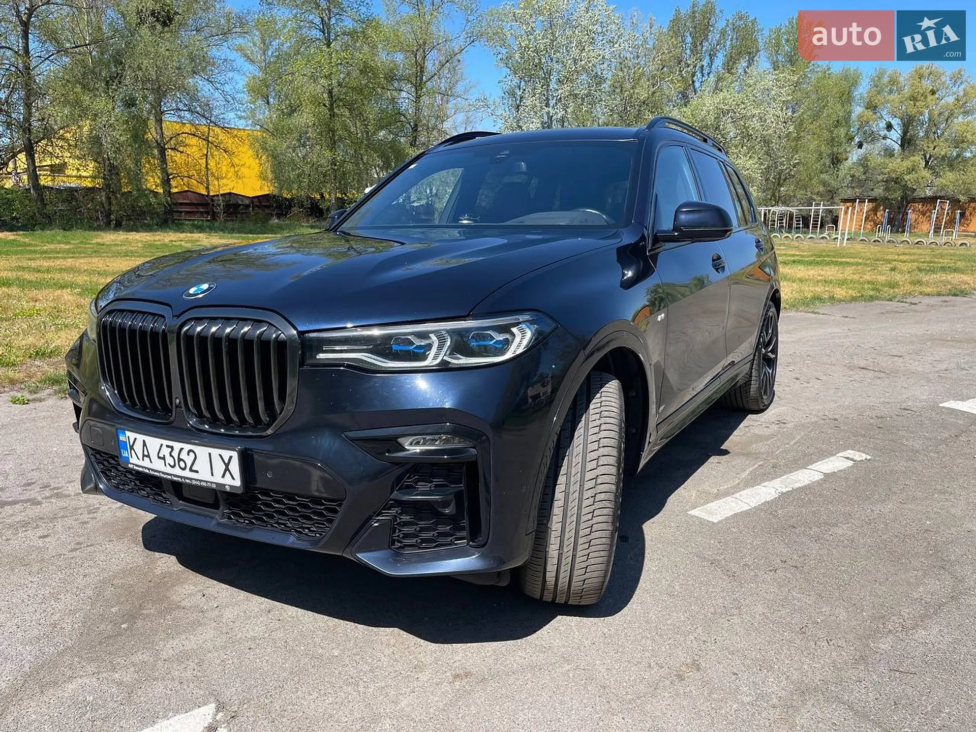 2022 BMW X7 - мініатюра 3