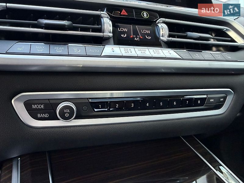 Внедорожник / Кроссовер BMW X7 2021 в Одессе