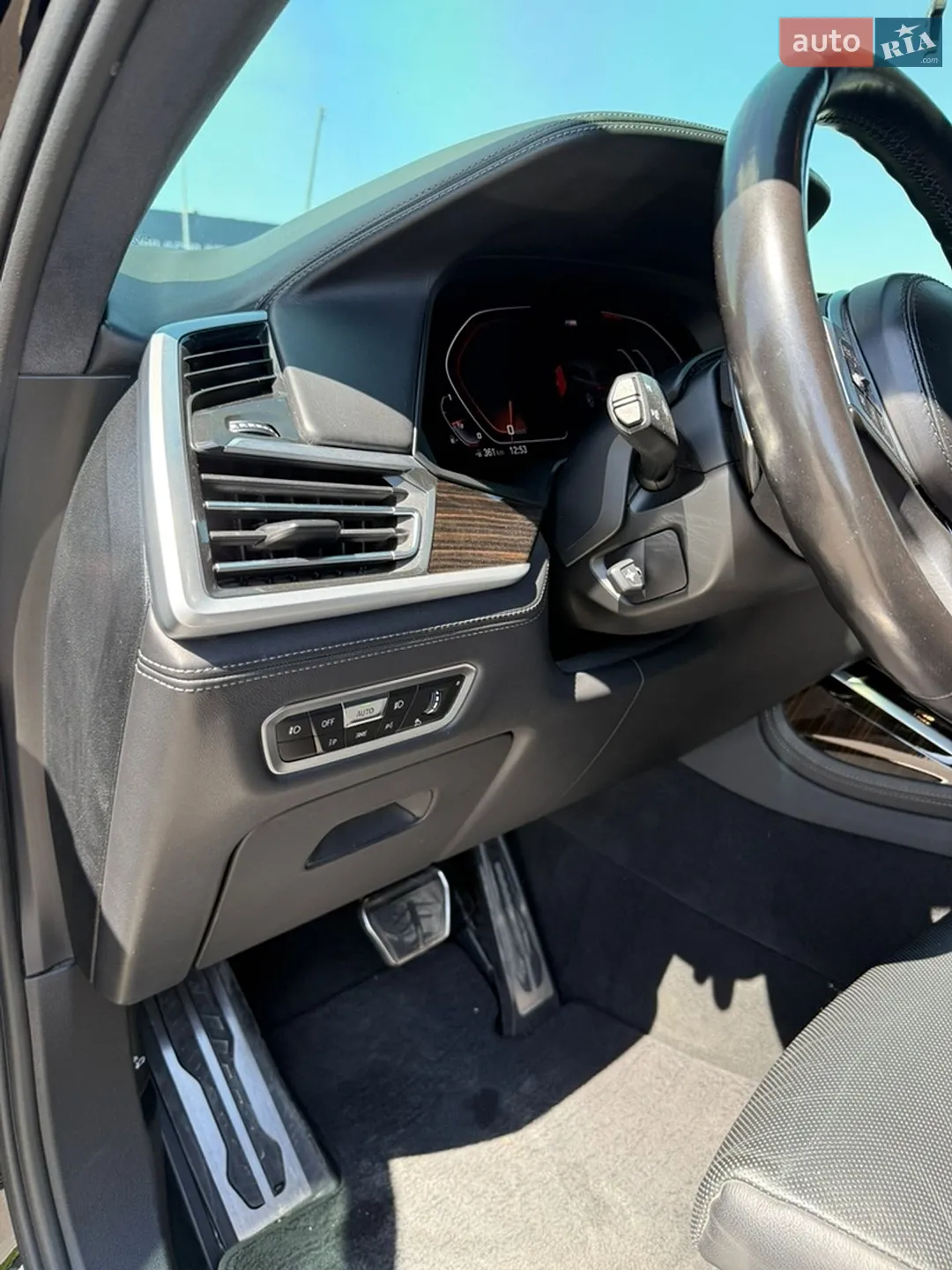 2019 BMW X7 - мініатюра 23