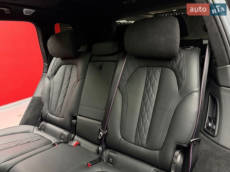 Внедорожник / Кроссовер BMW X7 2023 в Киеве