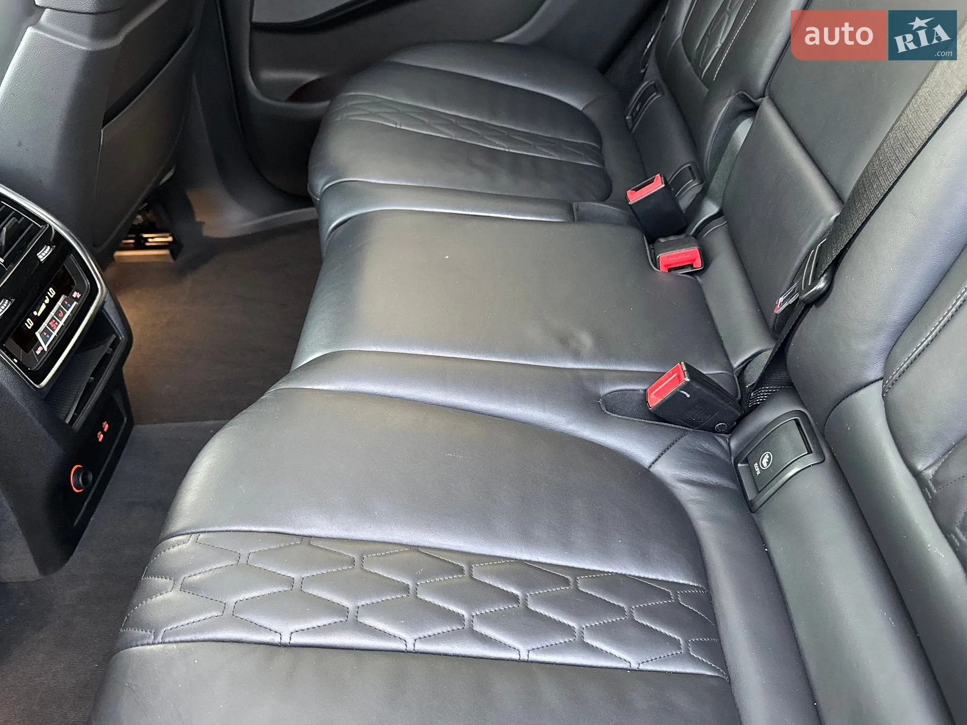 2019 BMW X7 - мініатюра 101