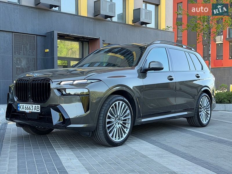 Внедорожник / Кроссовер BMW X7 2024 в Киеве