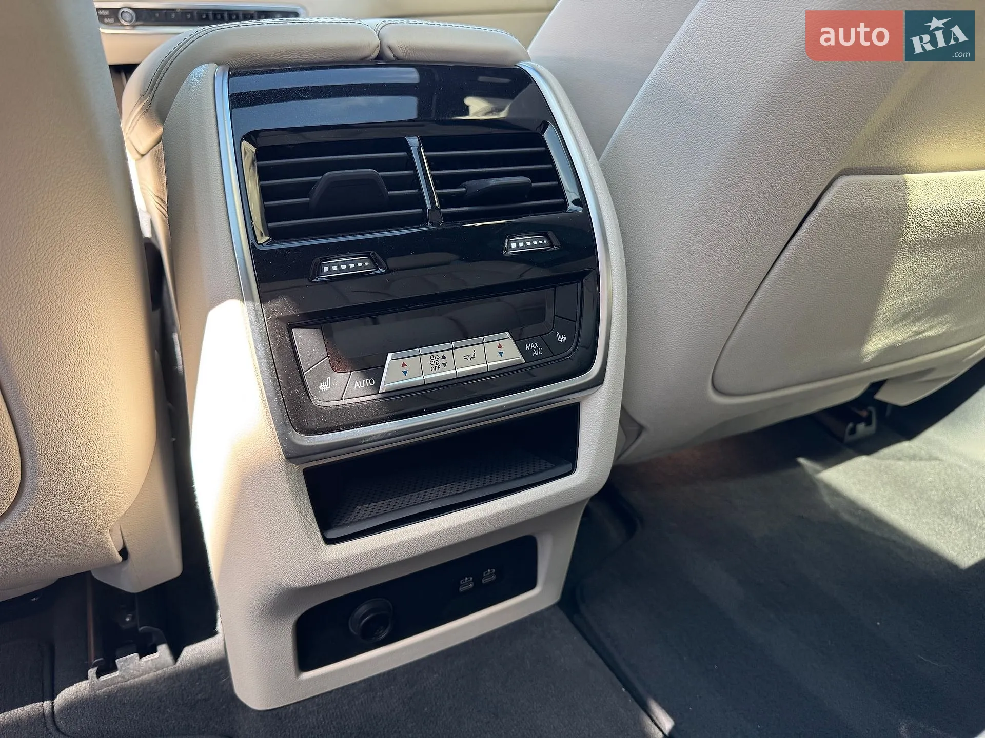 2019 BMW X7 - мініатюра 143