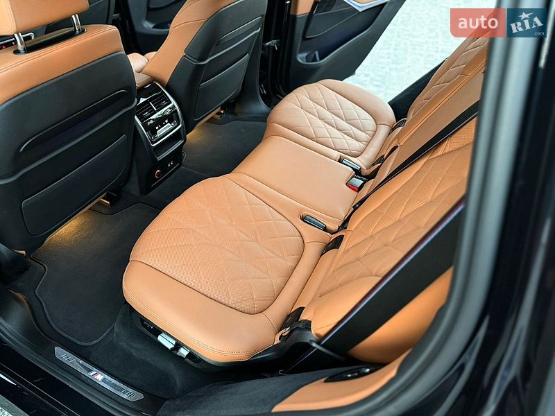Внедорожник / Кроссовер BMW X7 2022 в Львове