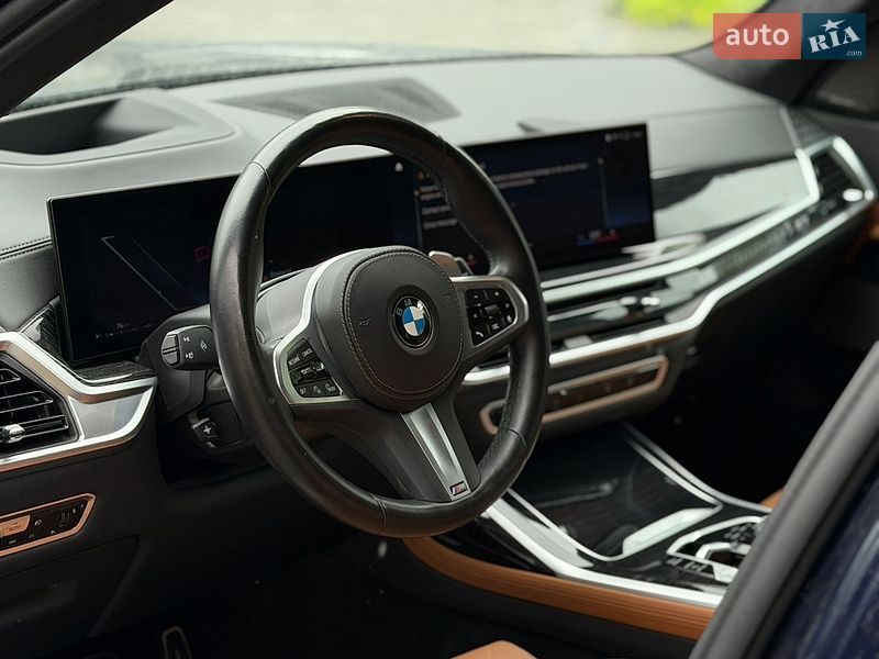 Внедорожник / Кроссовер BMW X7 2023 в Луцке