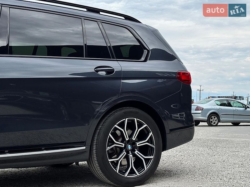 Внедорожник / Кроссовер BMW X7 2019 в Львове
