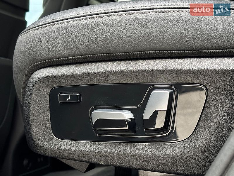 Внедорожник / Кроссовер BMW X7 2019 в Львове