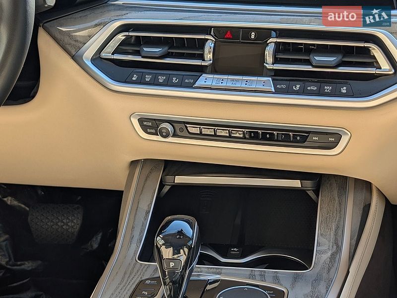 Внедорожник / Кроссовер BMW X7 2019 в Киеве