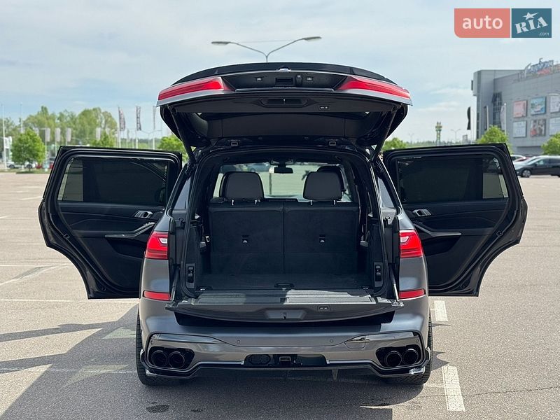 Внедорожник / Кроссовер BMW X7 2019 в Киеве