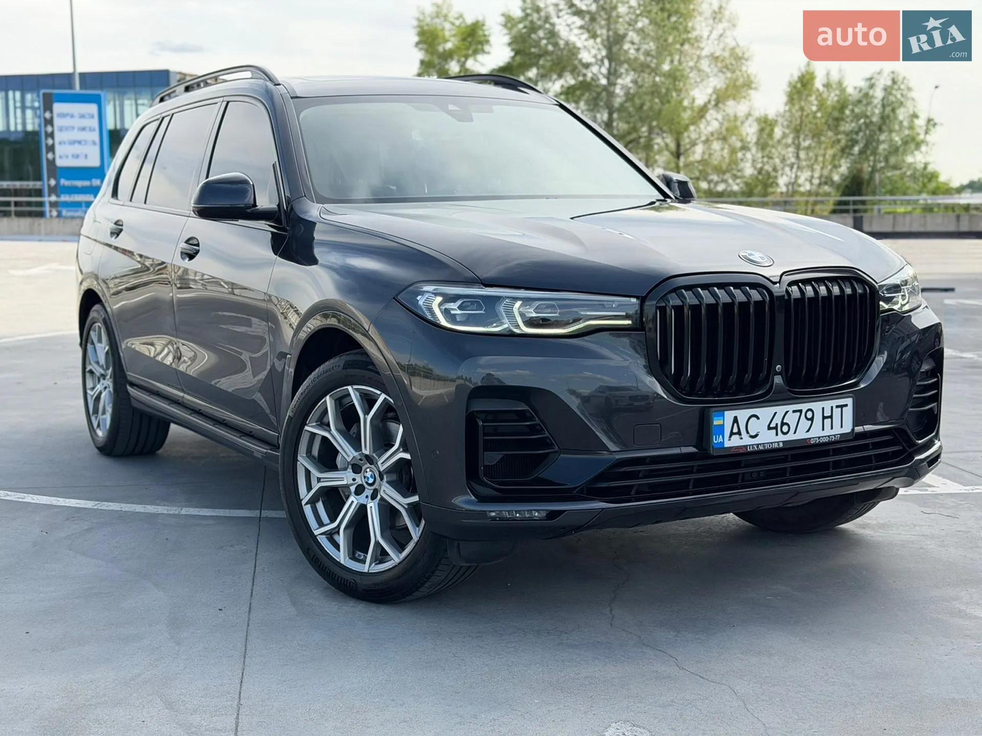 2020 BMW X7 - мініатюра 2