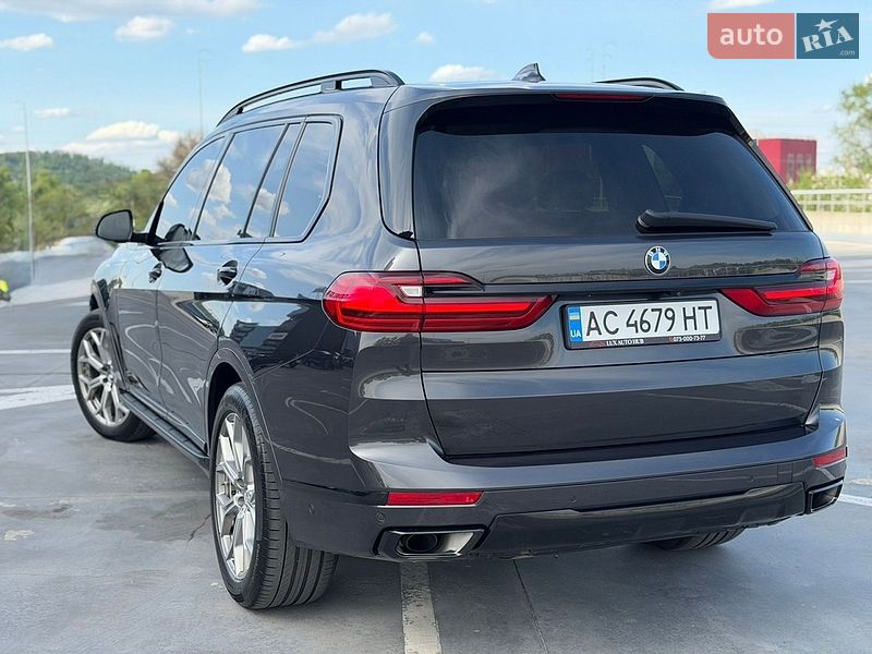 Внедорожник / Кроссовер BMW X7 2020 в Киеве