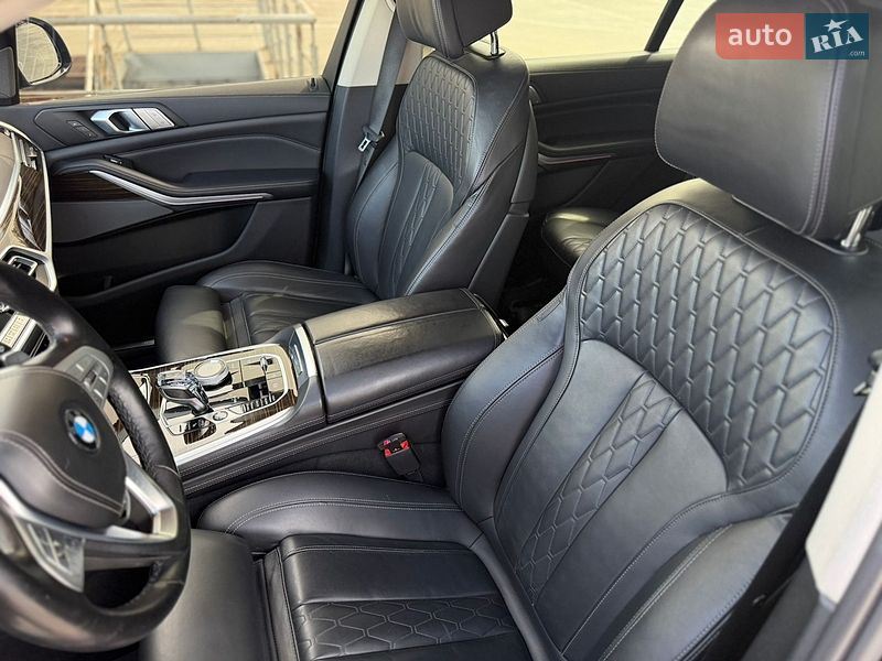 Внедорожник / Кроссовер BMW X7 2020 в Киеве