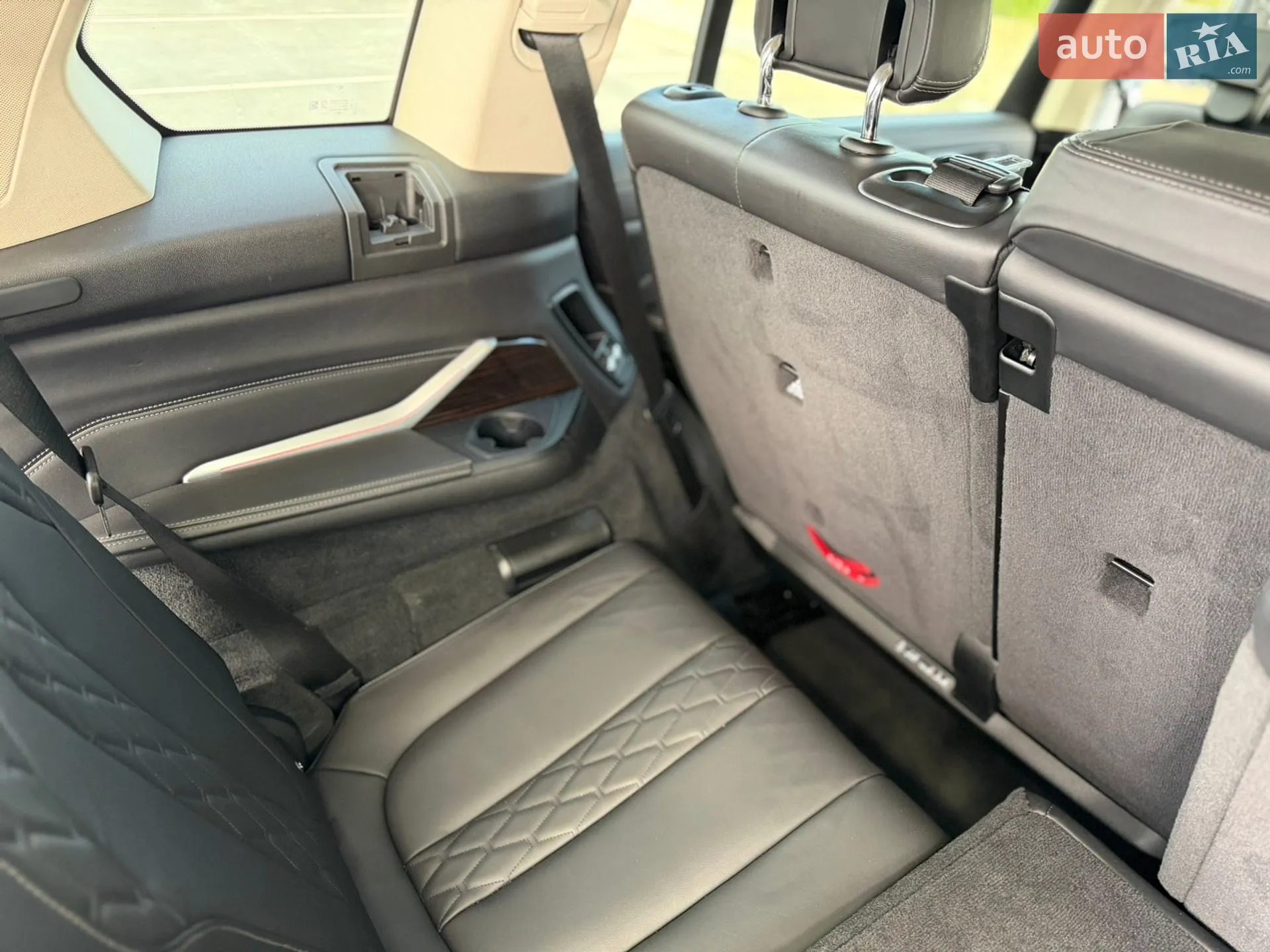 2020 BMW X7 - мініатюра 47