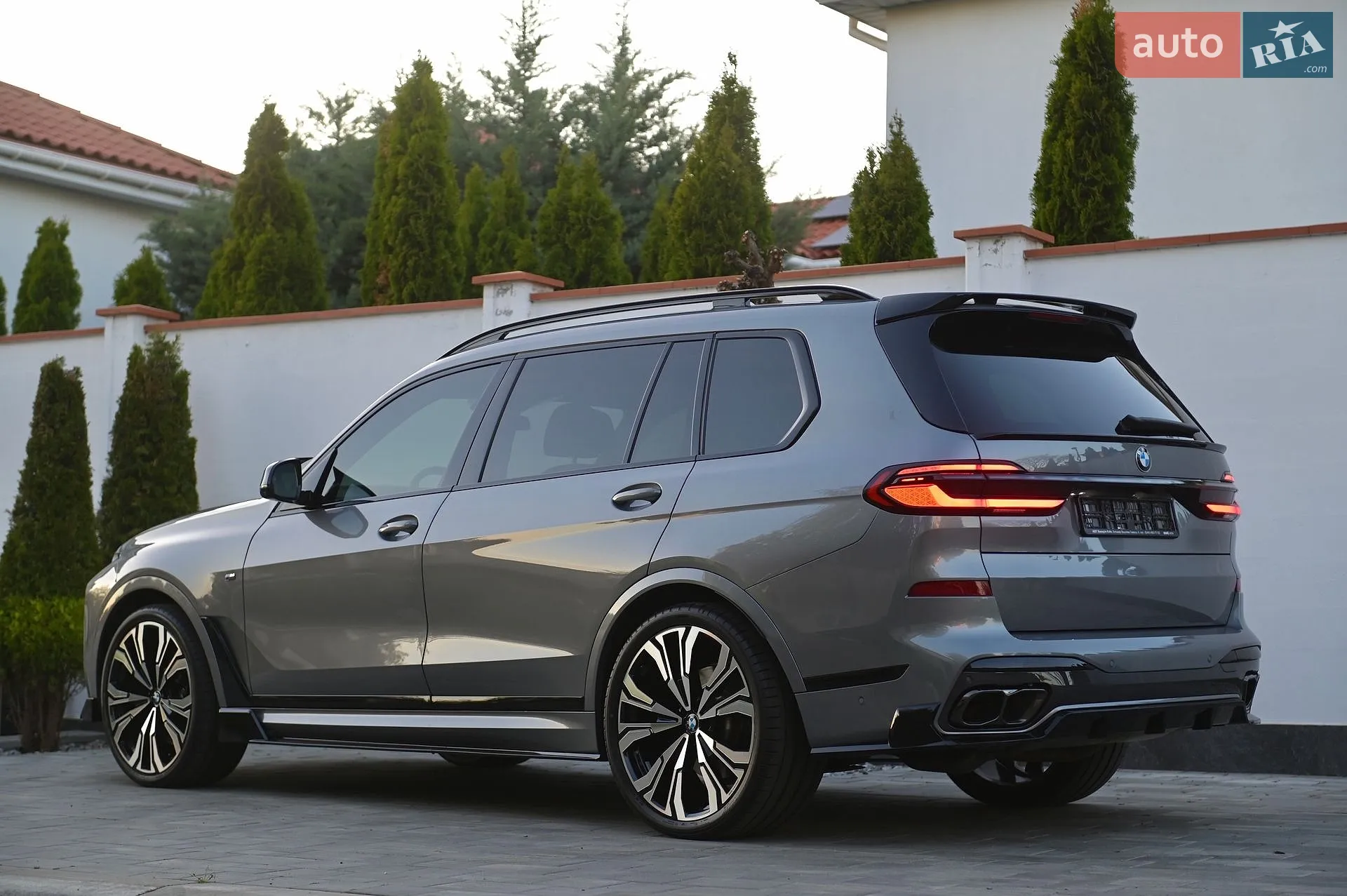 2023 BMW X7 - мініатюра 17