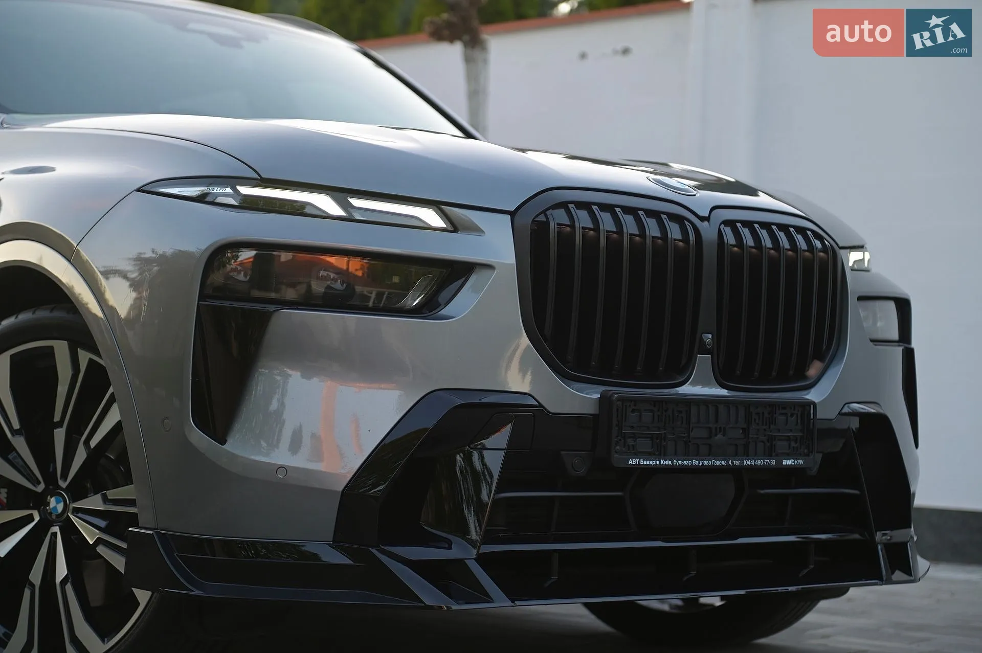 2023 BMW X7 - мініатюра 23