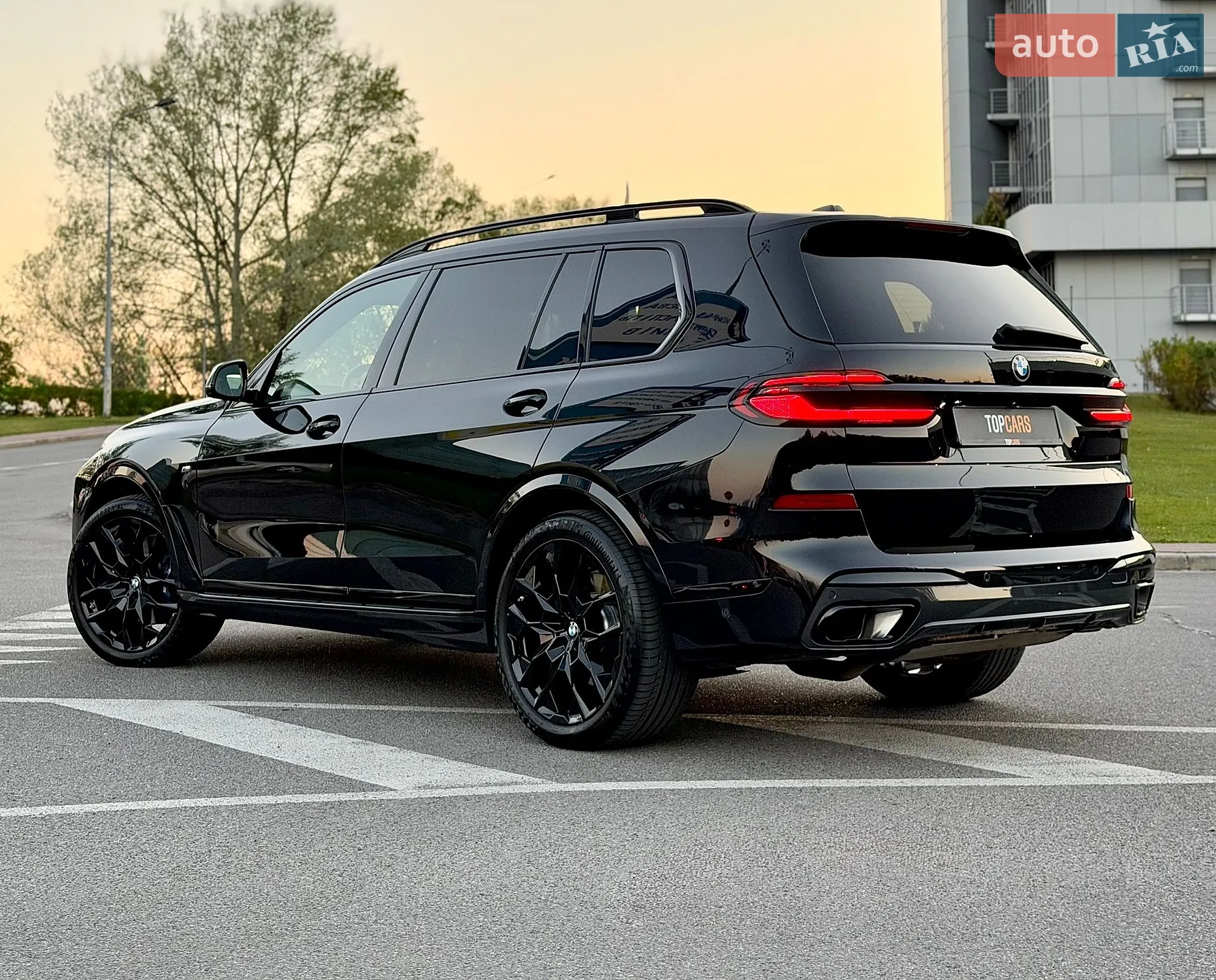2023 BMW X7 - мініатюра 9