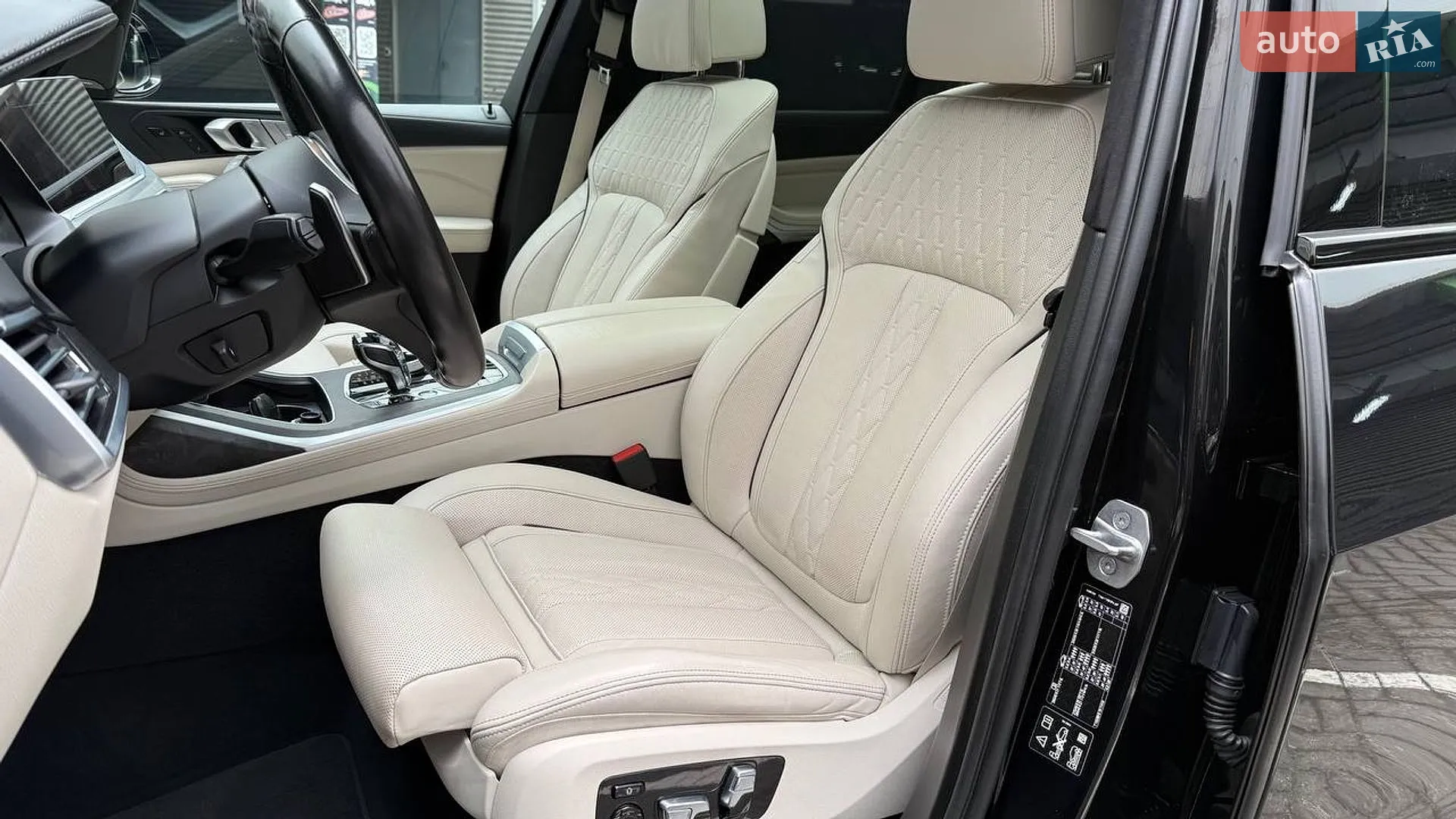 2022 BMW X7 - мініатюра 14