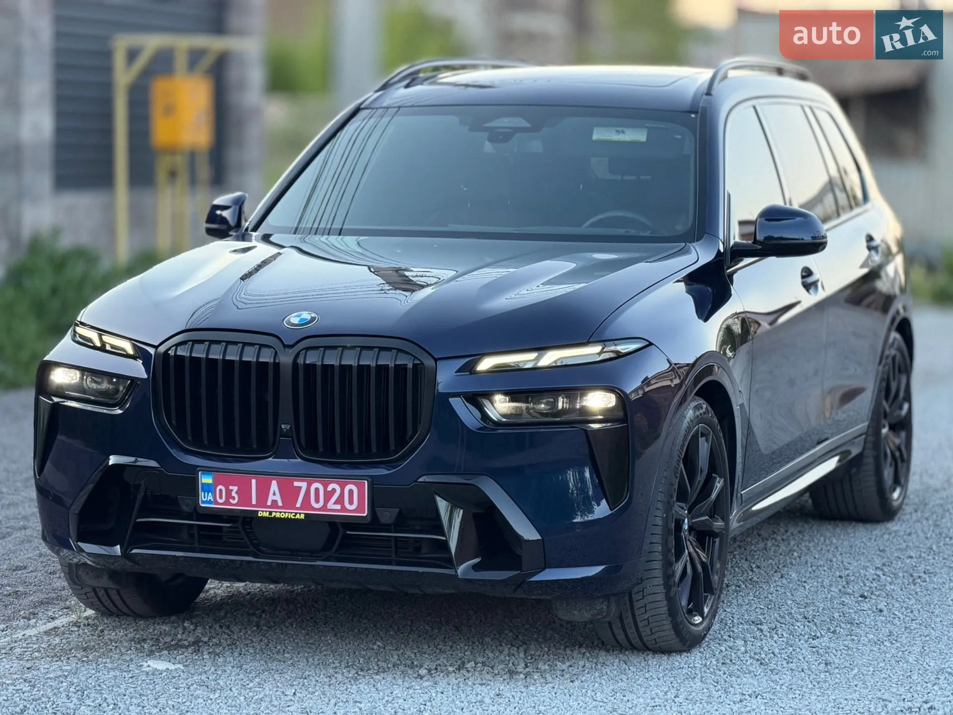 2023 BMW X7 - фото 1