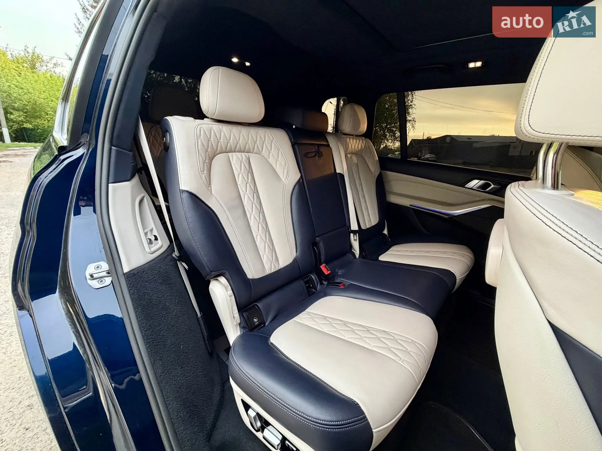 2022 BMW X7 - мініатюра 26