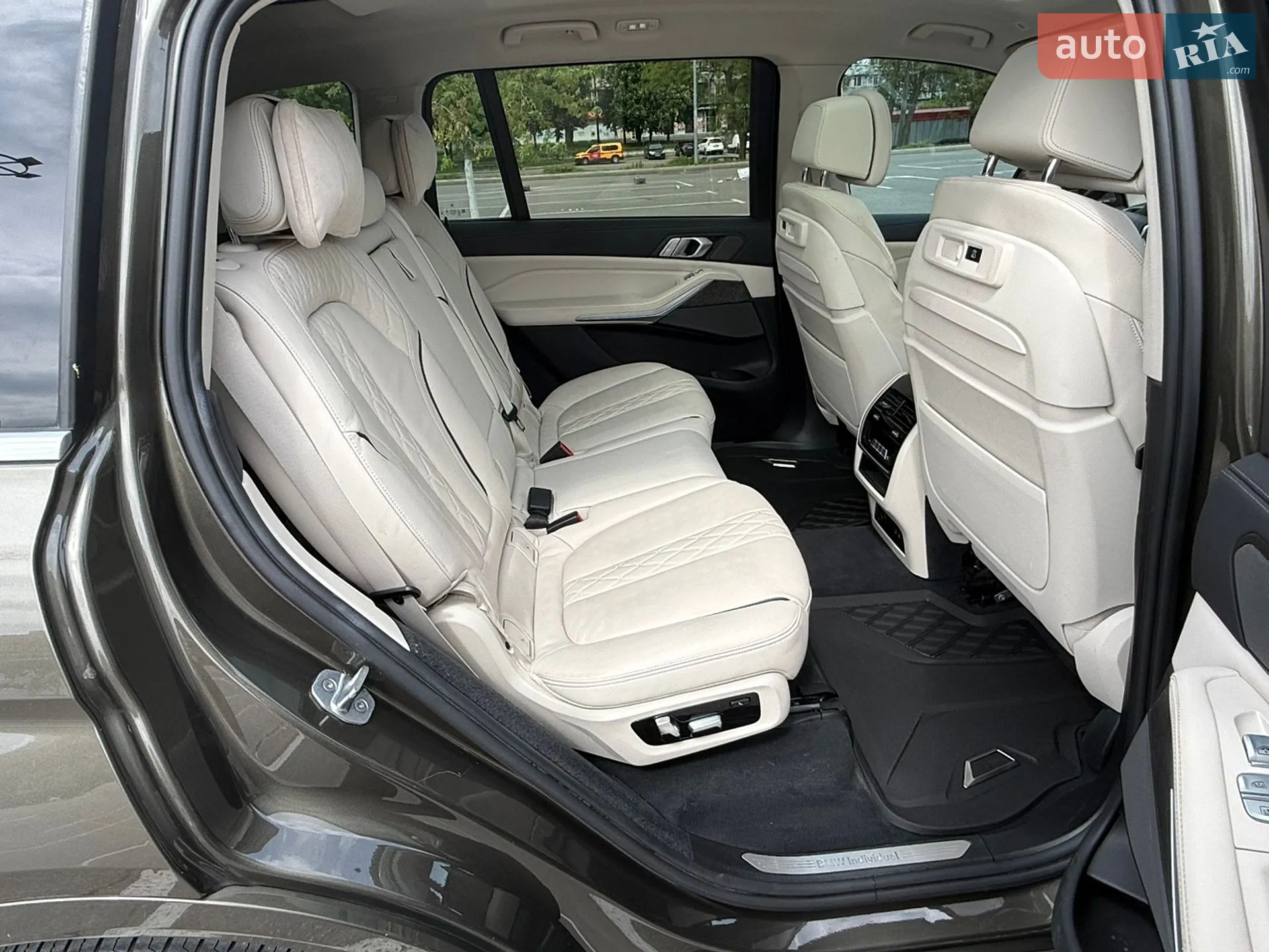 2019 BMW X7 - мініатюра 38