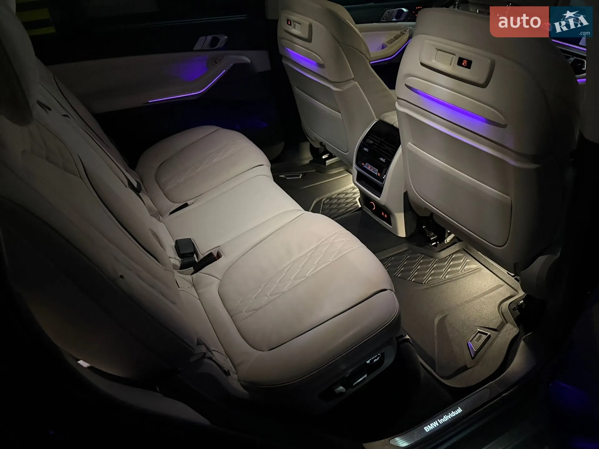 2019 BMW X7 - мініатюра 46