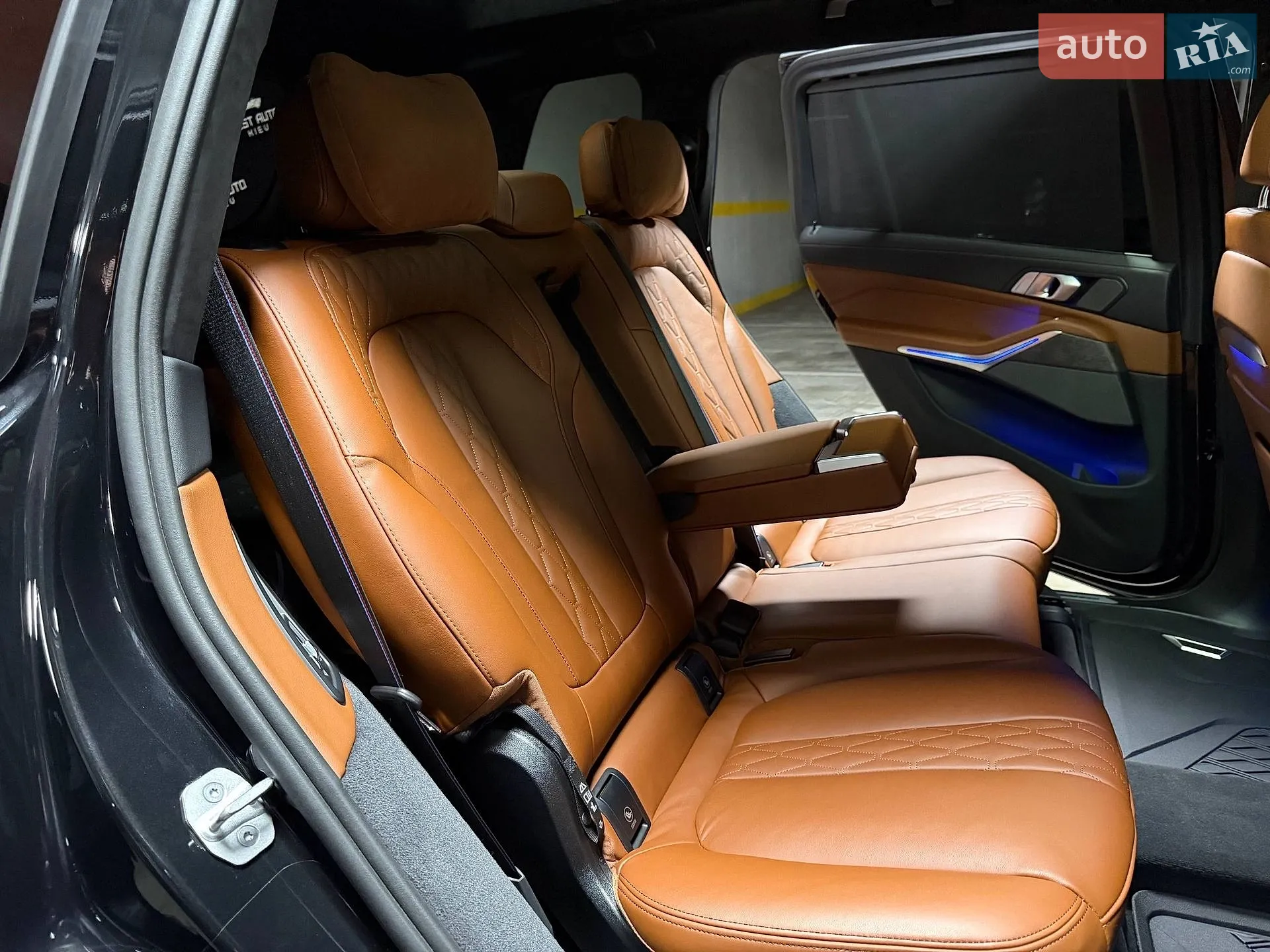 2024 BMW X7 - мініатюра 76