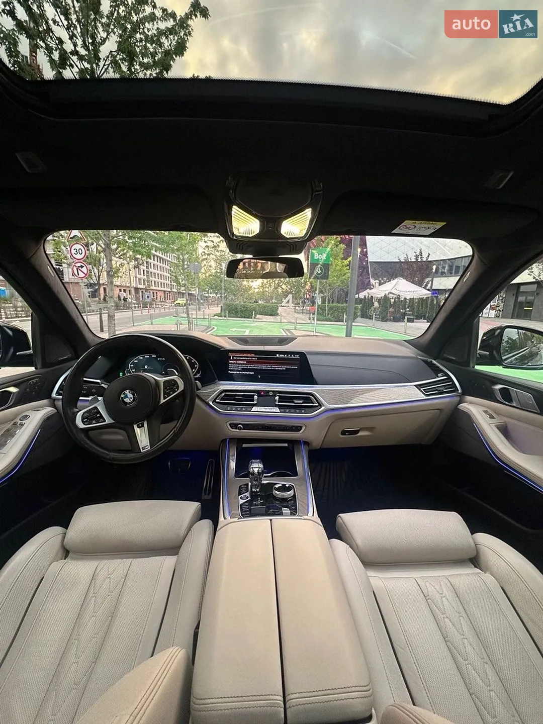 2021 BMW X7 - мініатюра 8