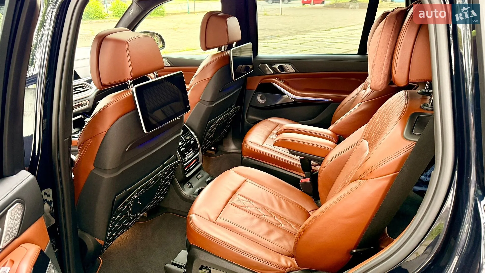 2019 BMW X7 - мініатюра 17