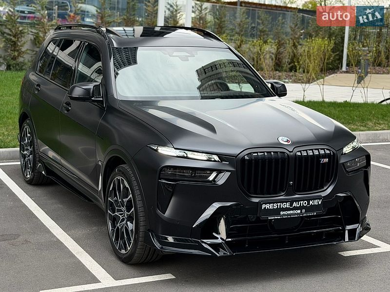 Внедорожник / Кроссовер BMW X7 2024 в Киеве