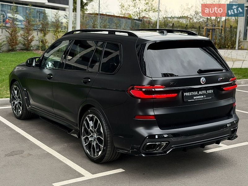 Внедорожник / Кроссовер BMW X7 2024 в Киеве