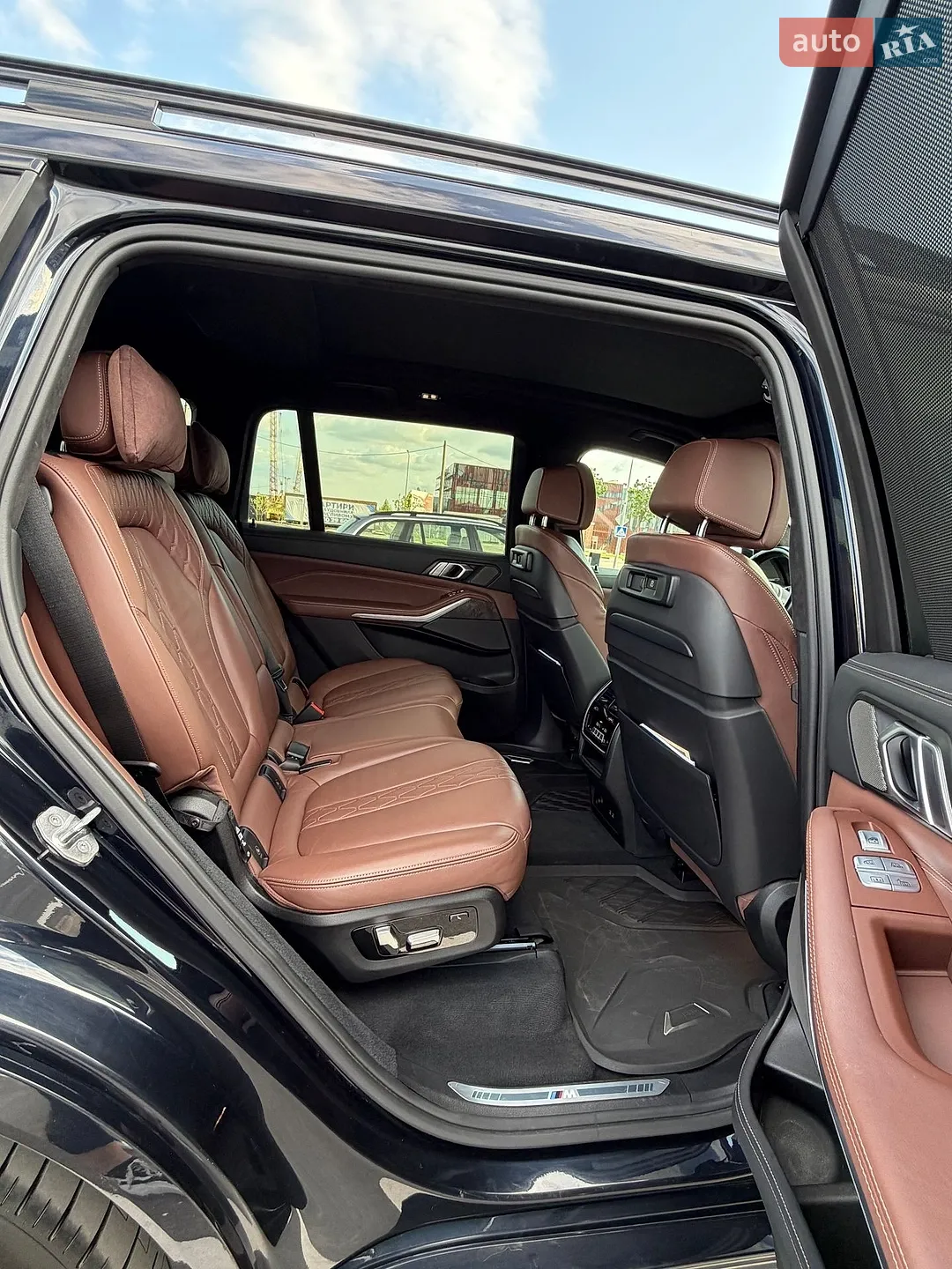 2020 BMW X7 - мініатюра 36