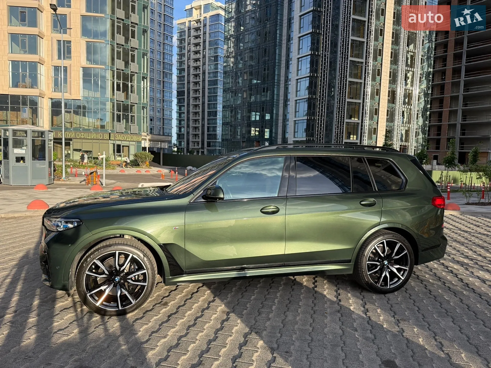 2022 BMW X7 - мініатюра 14
