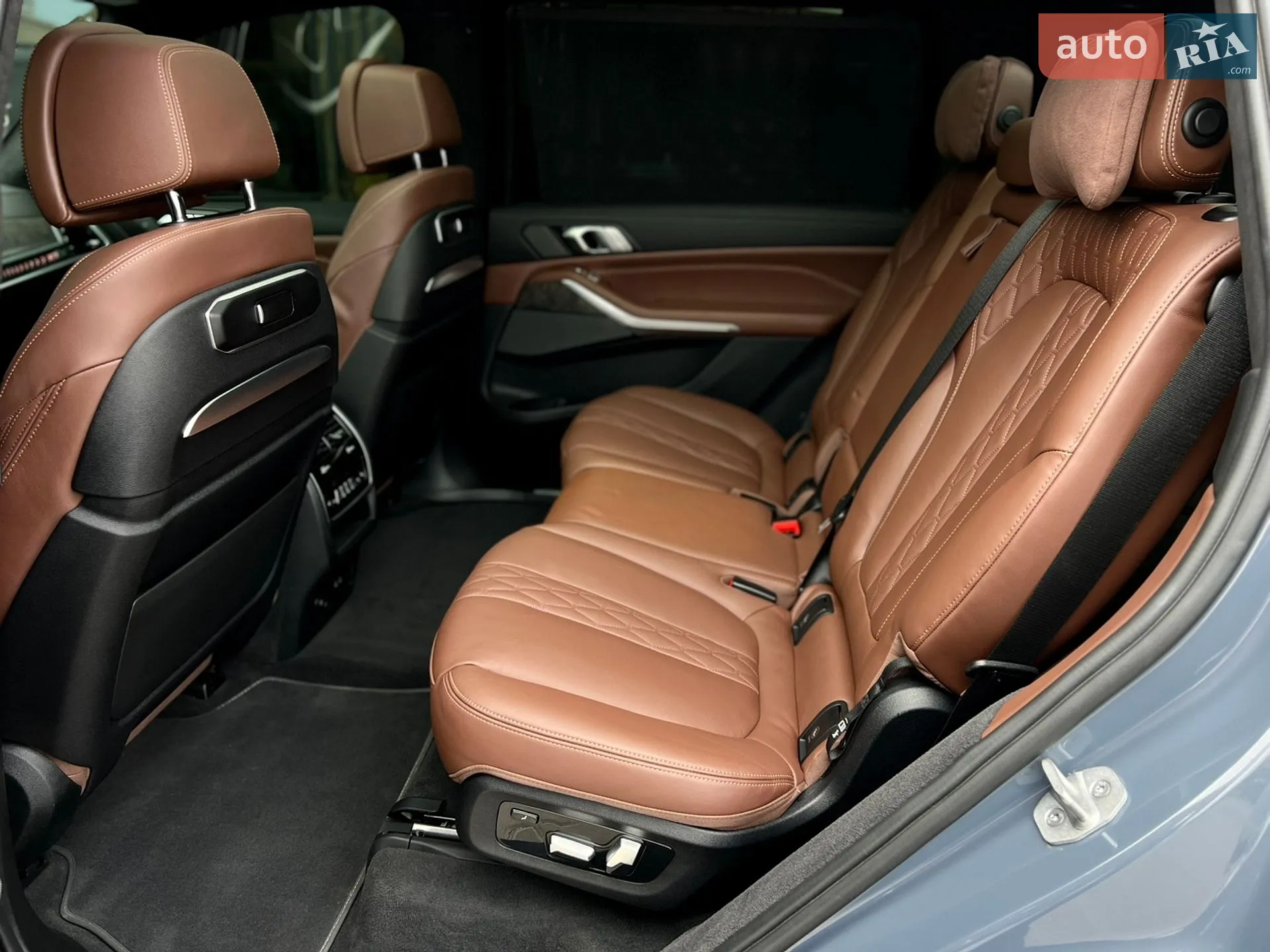 2023 BMW X7 - мініатюра 9