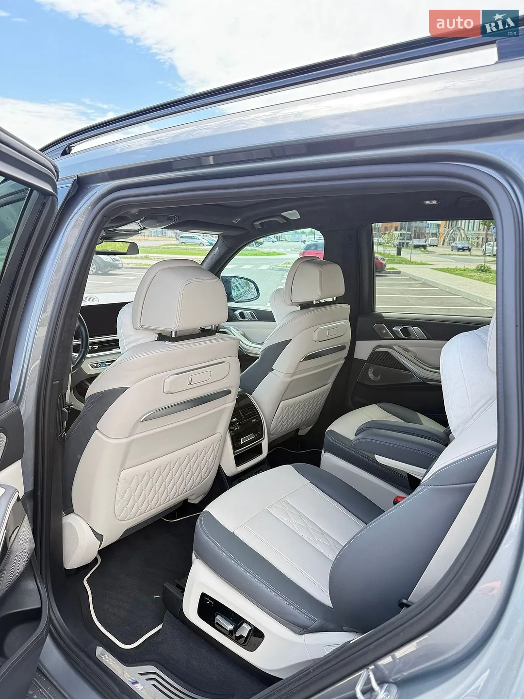 2022 BMW X7 - мініатюра 5